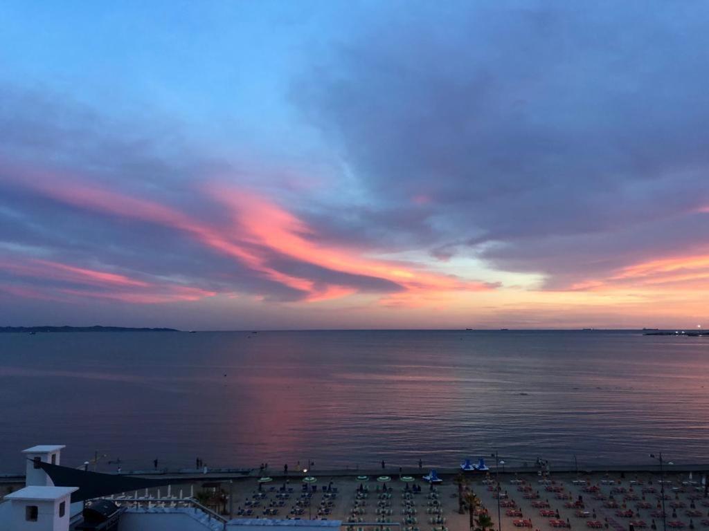 H&G Seaview Apartments Durrës Exterior foto